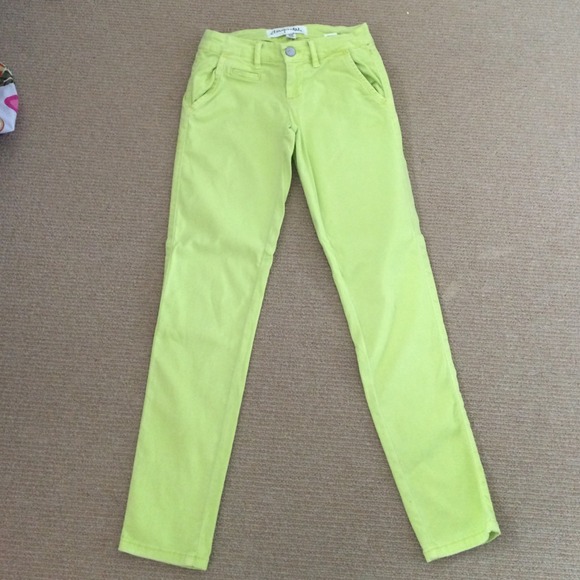 Slim cut chinos👖