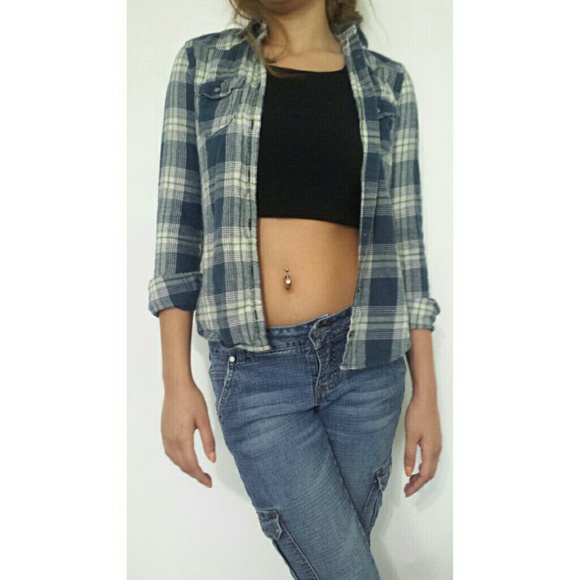 🌺 Hollister plaid shirt