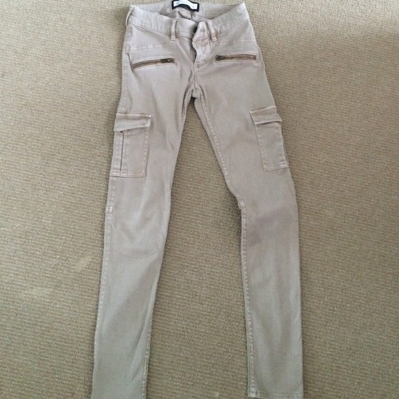 Super skinny cargo pants👖