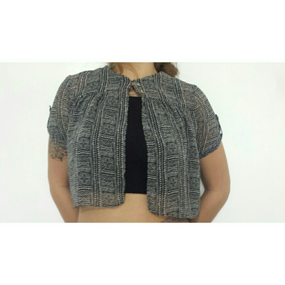 🌹 Cute see through, crop top