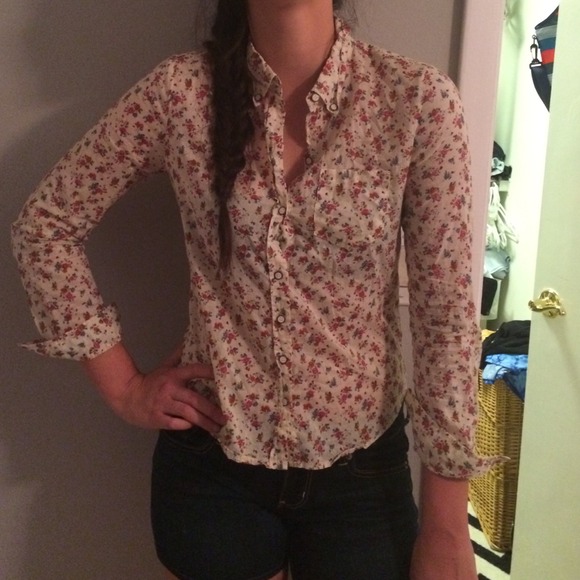 Floral button up