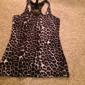 Express razor back tank