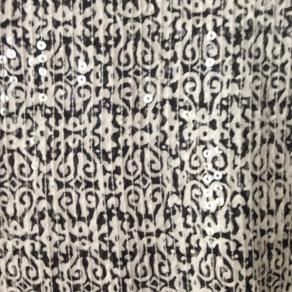 Sequin Tank - Picture 2 of 3