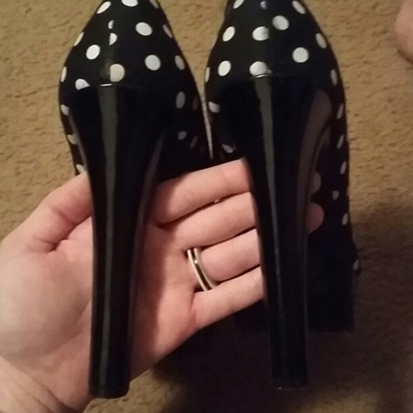 Sold - Picture 4 of 4