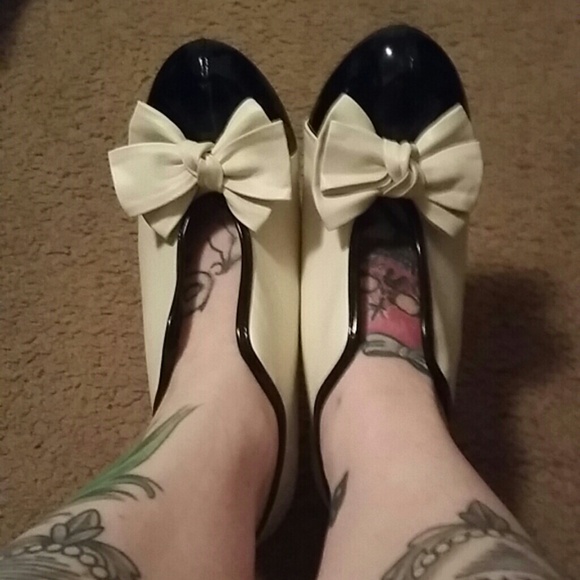 Sold - Picture 2 of 3