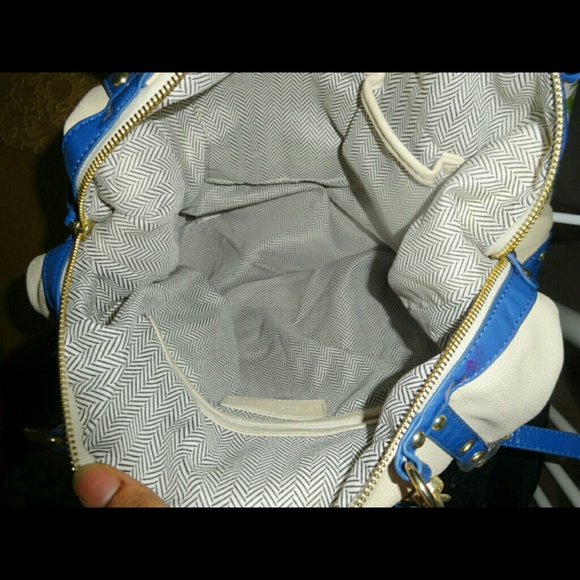 Beautiful Steve Madden blue & Off white satchel - Picture 3 of 3