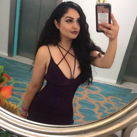 Meet Your Seller/Buyer ❤️ - Picture 3 of 4