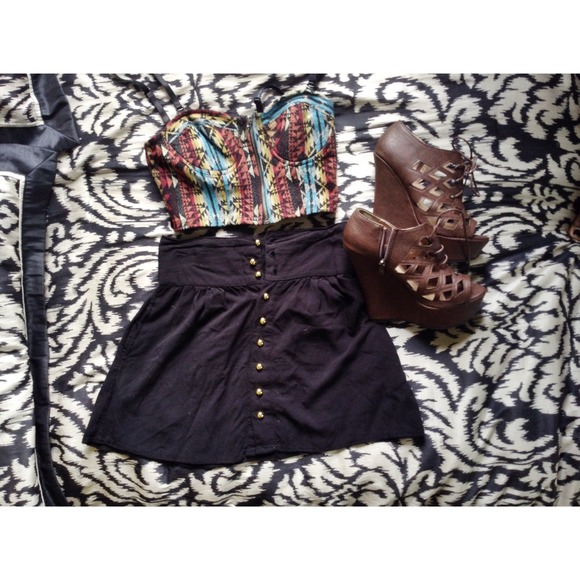 Black skirt