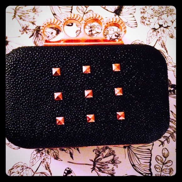 Small Sexy Black Knuckle Clutch Wallet