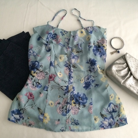 Xhilaration Tops - 🚫SOLD-bundle💝 Floral tank