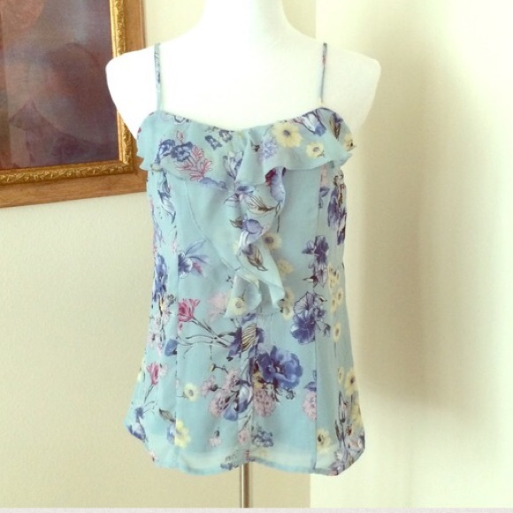 🚫SOLD-bundle💝 Floral tank - Picture 4 of 4