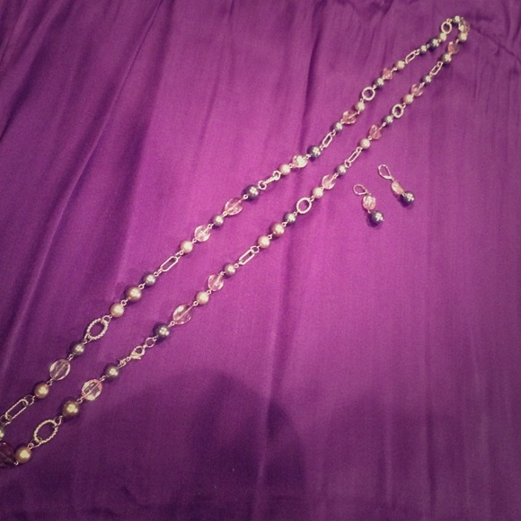 Premiere Jewelry necklace and earring set