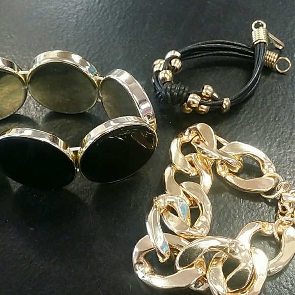 Bracelets bundle - Picture 4 of 4