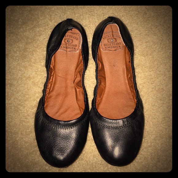 NWOT Lucky Brand flats