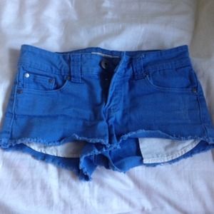 blue shorts