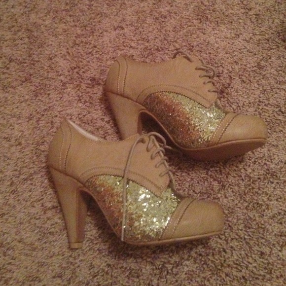 Not rated booties - Picture 2 of 2