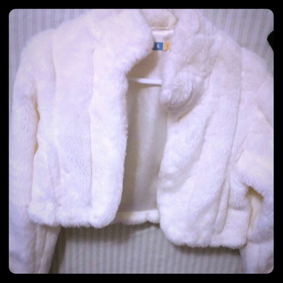 Faux fur short coat