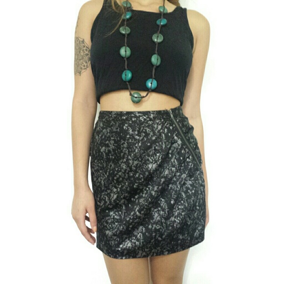 🌺 Urban outfitters High waisted skirt.