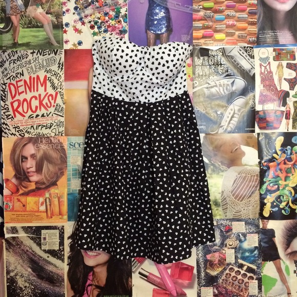 🌟HP 8/1🌟Black and White Hearts Dress - Picture 2 of 4