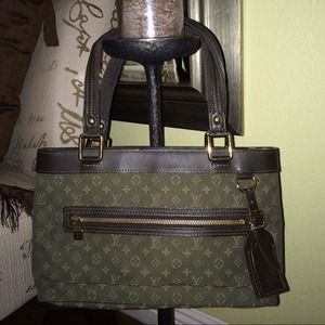 Louis Vuitton Lucille pm