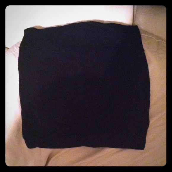 Ambiance apparel black body con skirt