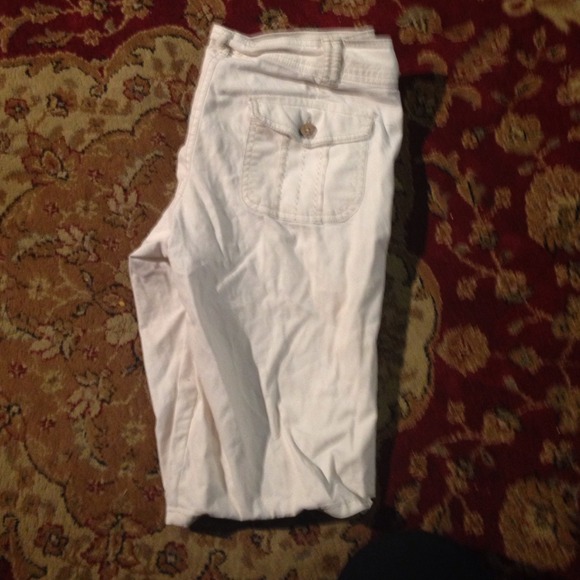 White Bermuda shorts - Picture 4 of 4