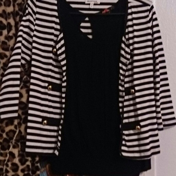 Black and white striped cardigan - Picture 1 of 3