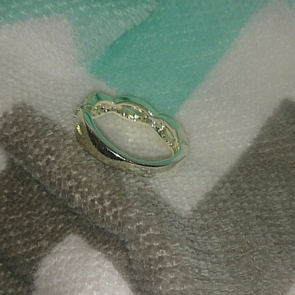 ๐๐Crystal embellished ring๐๐ - Picture 2 of 3