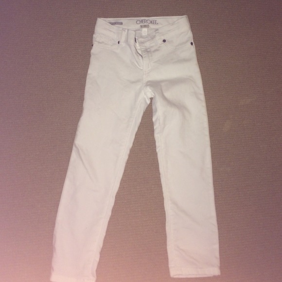 Capri skinny white jeans👖