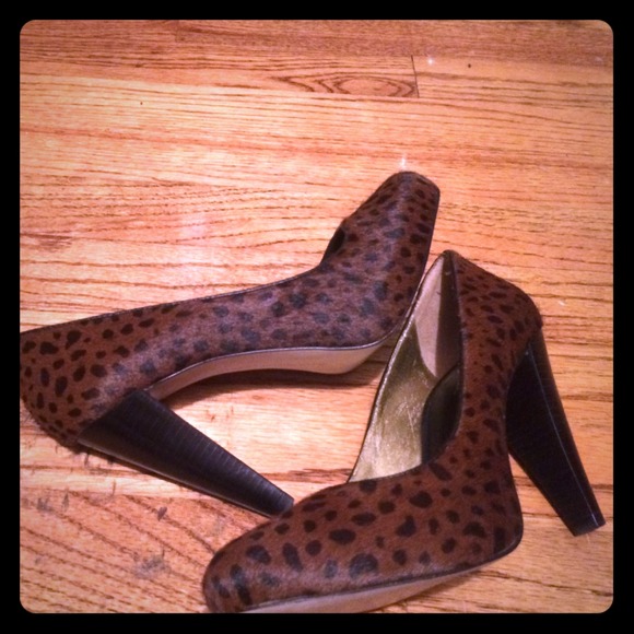 Leopard print, genuine mohair pumps