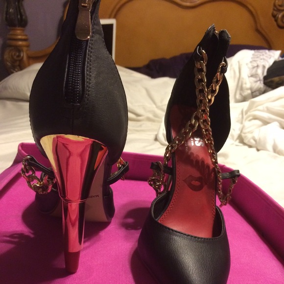 Pumps!!! - Picture 2 of 4