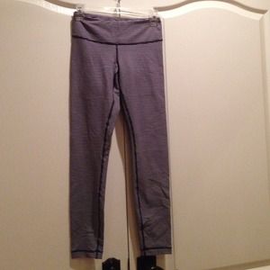 Size 4 wonder under lulu lemons