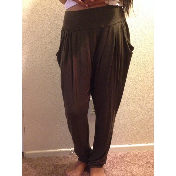 Camo green harmen pants