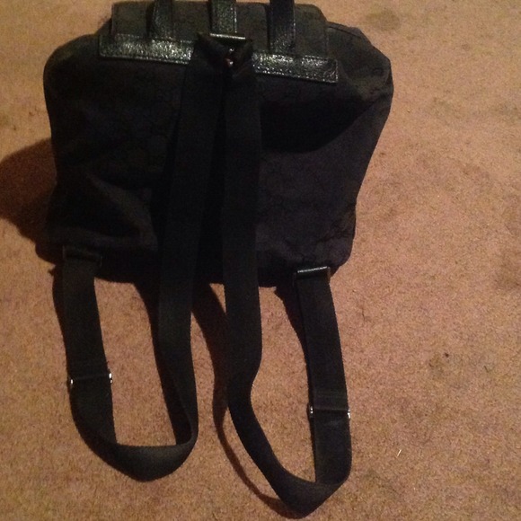 🚫SOLD !!!!!! Black gucci back pack 🚫Trading - Picture 2 of 3