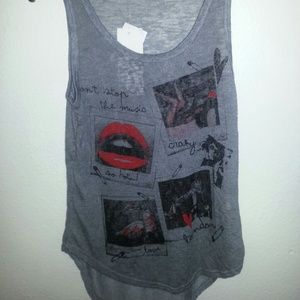 Grey hi-low Lipstck Tank