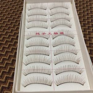 Brown color Eyelashes including 10 pairs