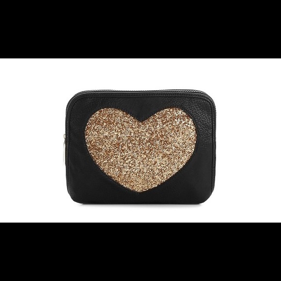 🎉hp🎉BCBGeneration black clutch with gold heart.