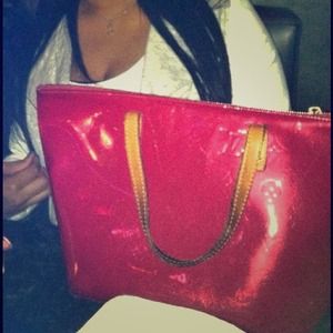 Lv red vernie