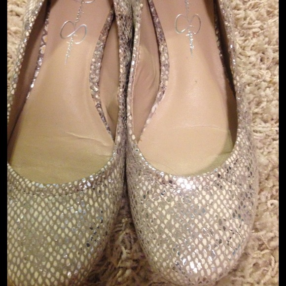 Jessica Simpson ballet flat