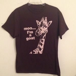 Brown short sleeve t-shirt