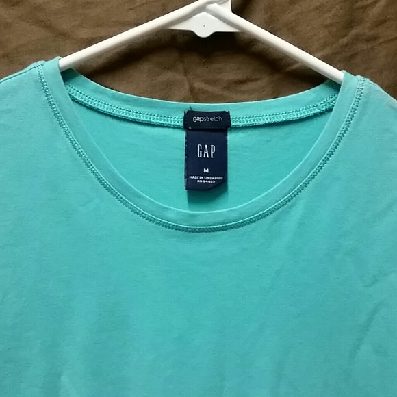 Aqua gap tshirt