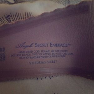 Victoria's Secret secret embrace strapless bra 34b