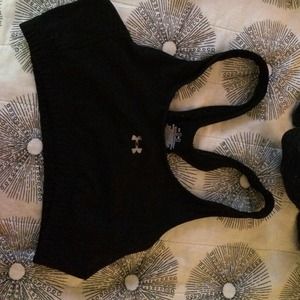 Black Under Armour sports bra medium
