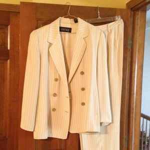 Ellen Tracy Cream Pinstripe Suit