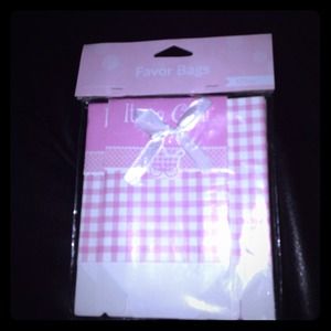 Favor bags..it's a girl👸