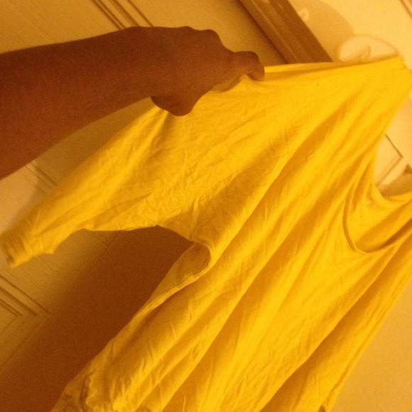 Cold shoulder top - Picture 2 of 4