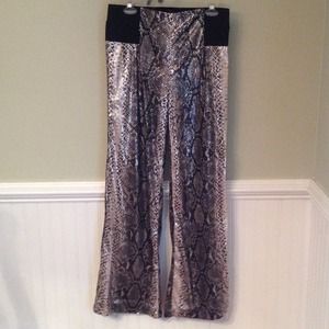 Sequined print pants size L brand new with tags