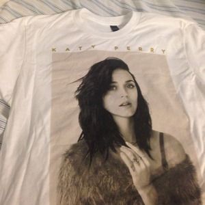 🚫traded🚫Katy Perry T shirt