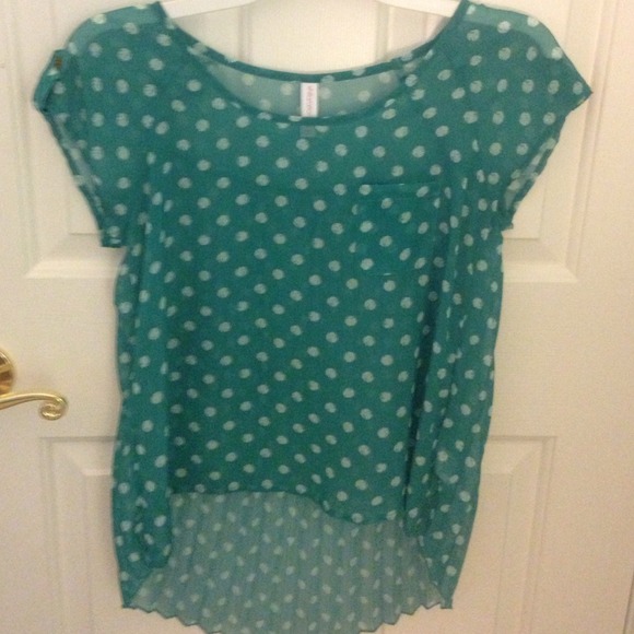 High-Low shirt