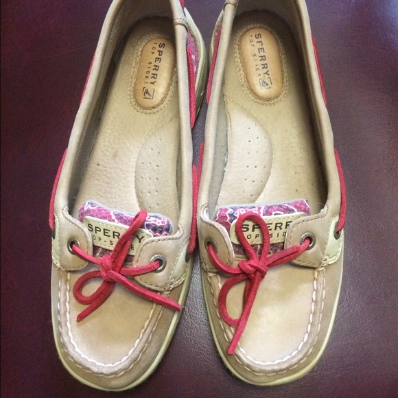 MINT CONDITION SPERRYS